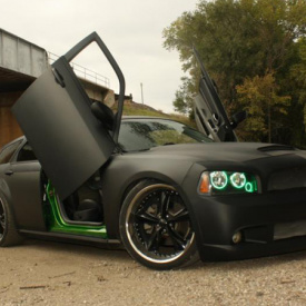 Ламбо двери ULD tuning Bolt ON на Dodge Chardger